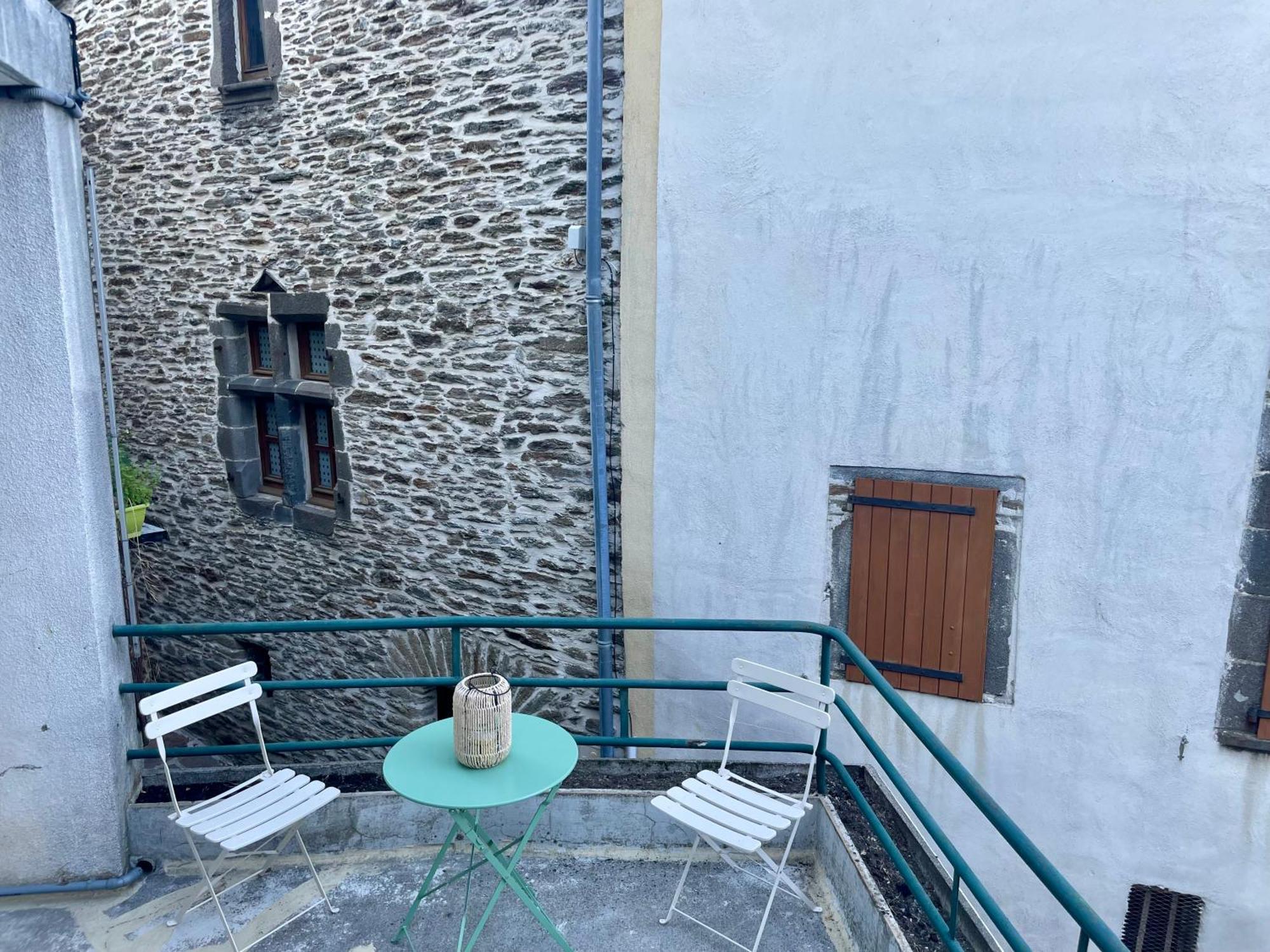 Saint-Germain-de-CalberteT2 Renove Avec Terrasse Au Coeur Des Cevennes公寓 外观 照片